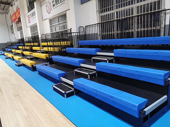 前置式平靠背座椅伸缩看台(电动/手动) 前置式平靠背座椅伸缩看台(电动/手动)