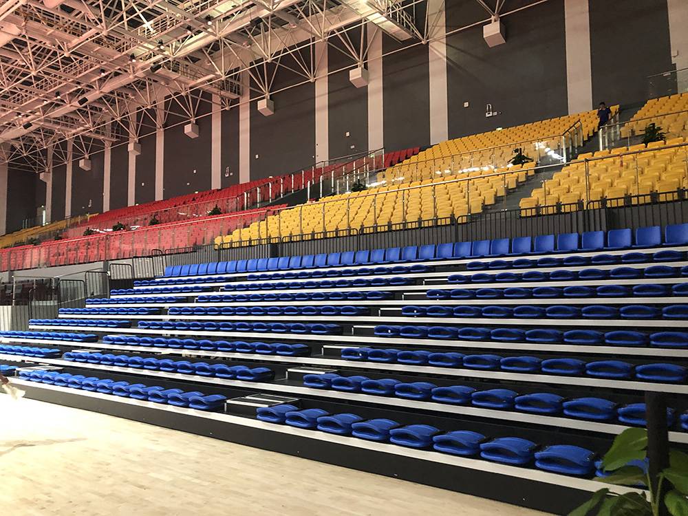 韶关体育公园-广东省第十三届中学生运动会主场馆看台座椅安装完毕